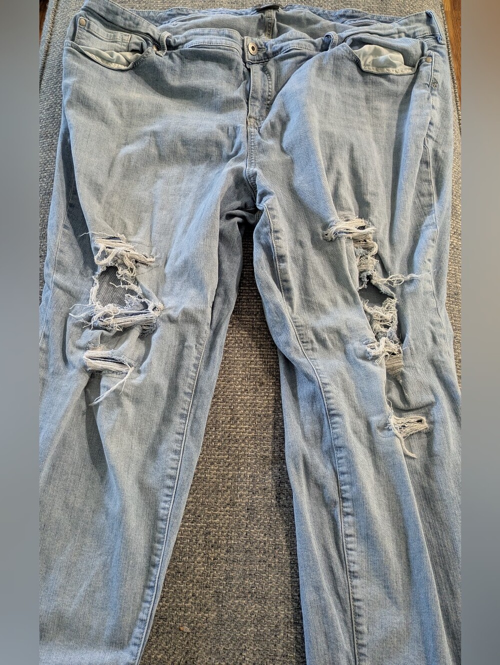 Light Blue Distressed Women’s Jeans